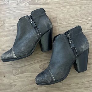 Rag & Bone Black Leather Distressed Booties Sz 8-8.5